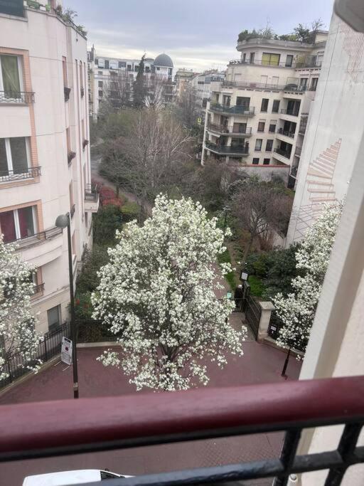 شقة Studio A Deux Pas De Paris لوفالوا بيريه المظهر الخارجي الصورة